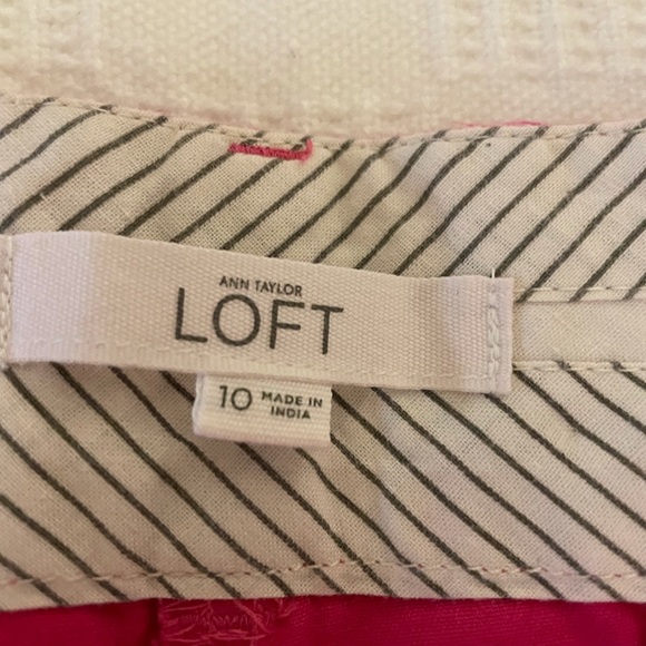 Loft Shorts - Picture 3 of 3